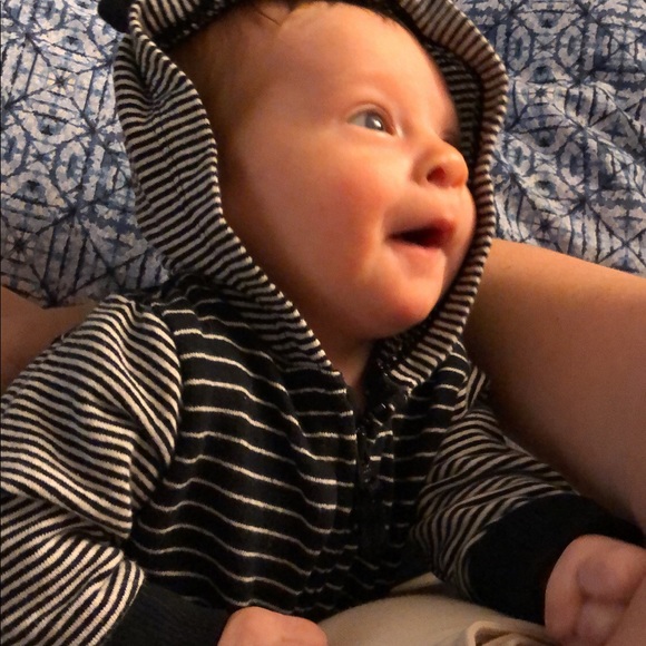 Welcome to my closet, friends! - Picture 8 of 9